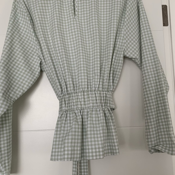 Green and white check blouse - Picture 3 of 4